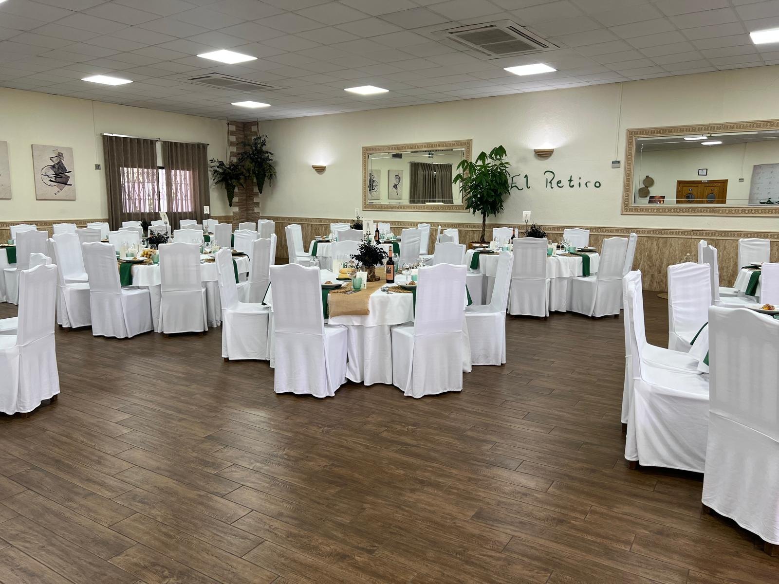 Salón Retiro preparado para una celebración